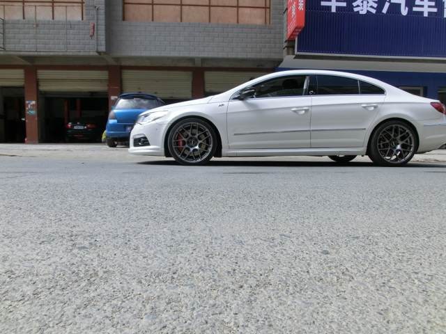 大眾CC專用的剎車套裝采用前四活塞