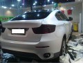 寶馬X6前面