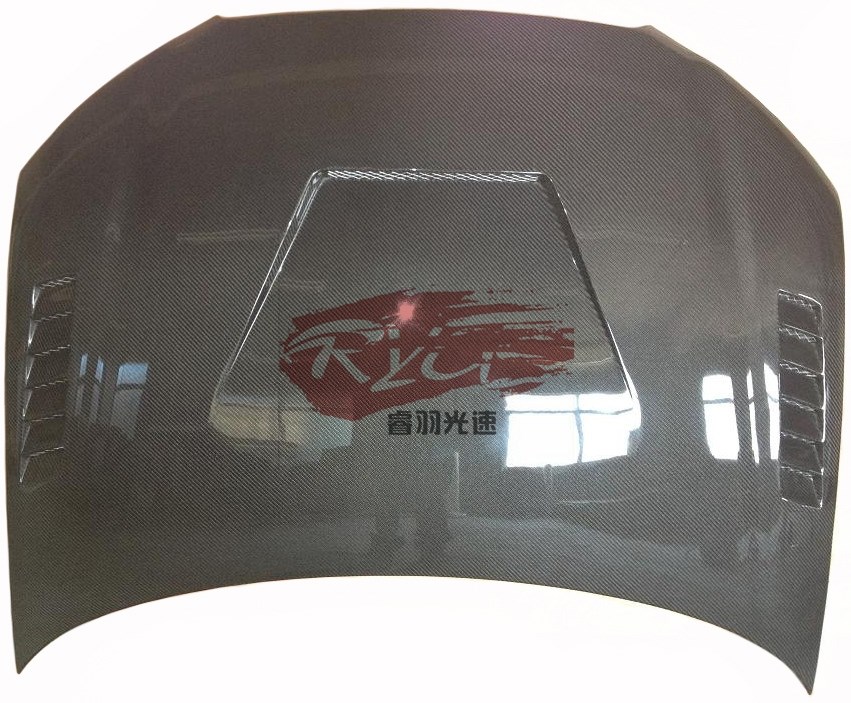 奔馳 寶馬 奧迪 保時(shí)捷 大眾 等碳纖機(jī)蓋