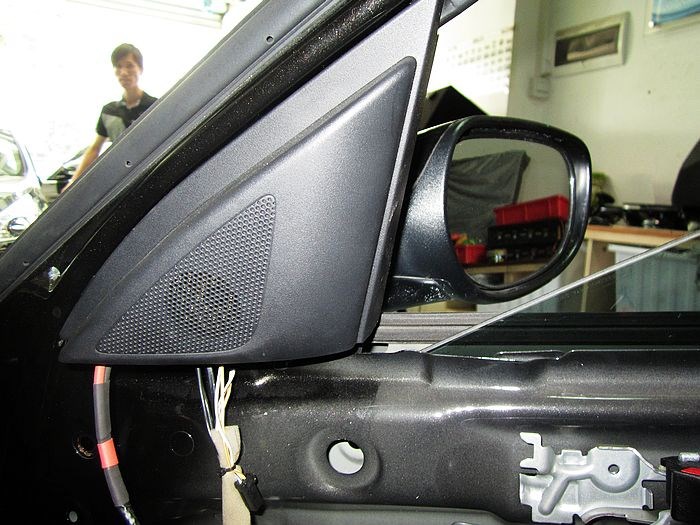 佛山汽車音響·途歌汽車影音：馬自達(dá)RX8個(gè)性音響改裝