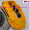BREMBO卡宴六活塞黃色剎車套裝 (4)