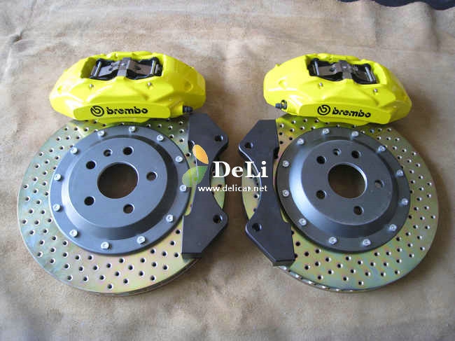 大連德利汽車改裝奧迪A4L改裝Brembo鮑魚剎車