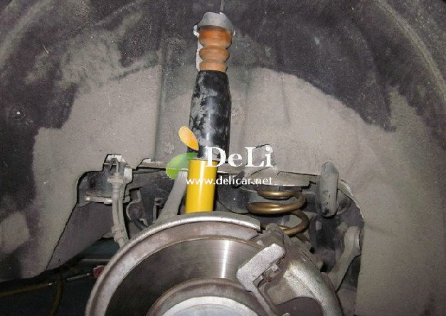 大連汽車改裝A4L改裝艾巴赫防傾桿B12避震排氣改裝輪轂