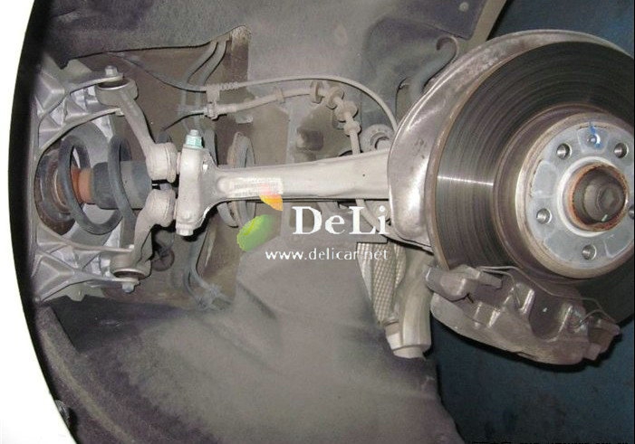 大連汽車改裝A4L改裝艾巴赫防傾桿B12避震排氣改裝輪轂