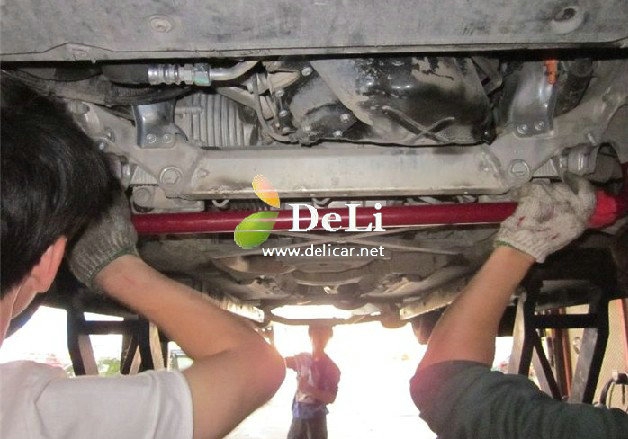 大連汽車改裝A4L改裝艾巴赫防傾桿B12避震排氣改裝輪轂