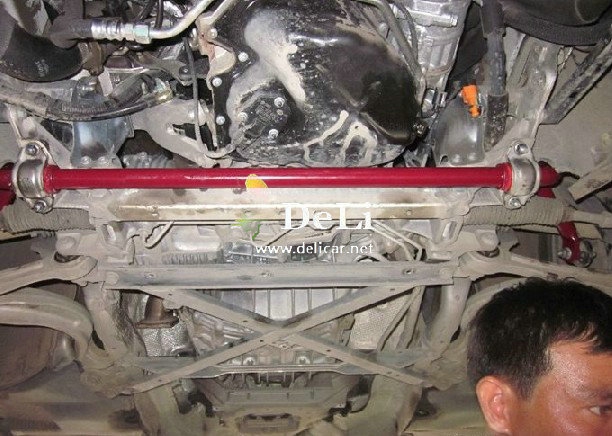 大連汽車改裝A4L改裝艾巴赫防傾桿B12避震排氣改裝輪轂