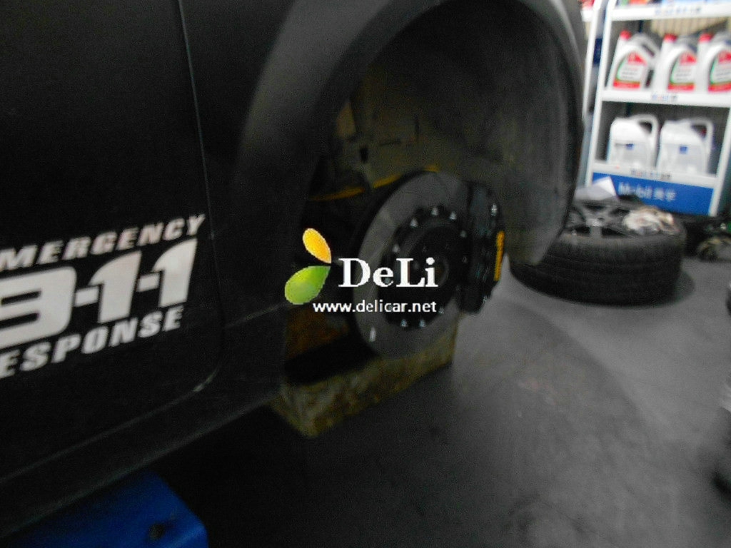 大連改裝店奧迪TT改裝AP7040鮑魚剎車排氣