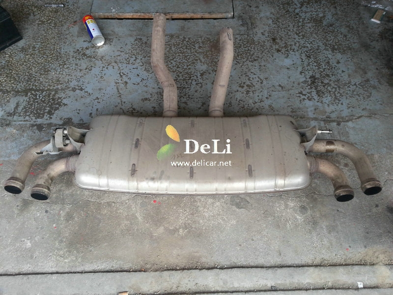 大連德利汽車改裝保時(shí)捷卡宴turbo改Tubi排氣