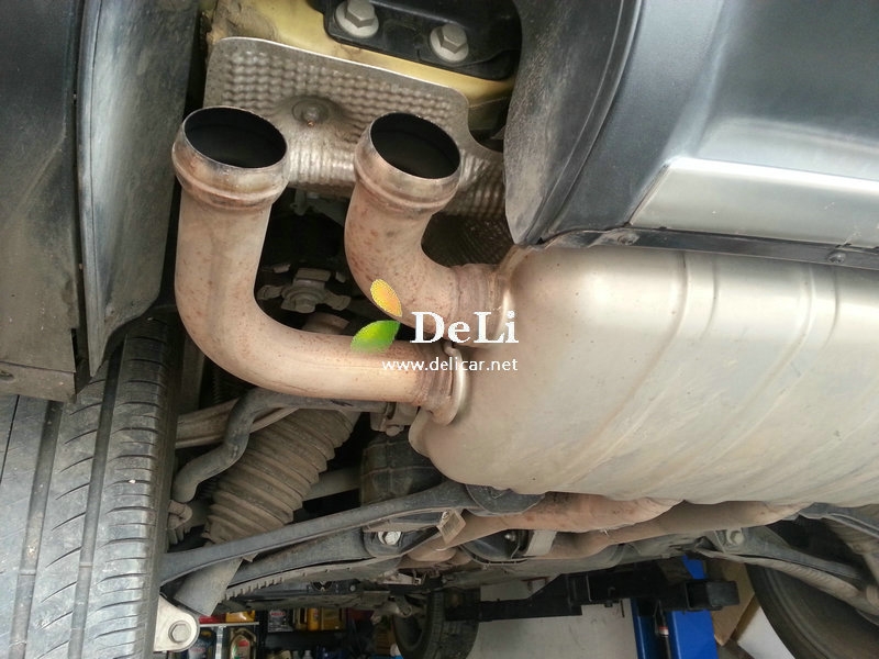 大連德利汽車改裝保時(shí)捷卡宴turbo改Tubi排氣