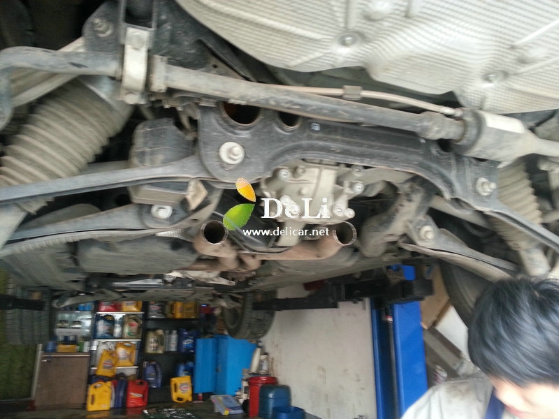 大連德利汽車改裝保時(shí)捷卡宴turbo改Tubi排氣