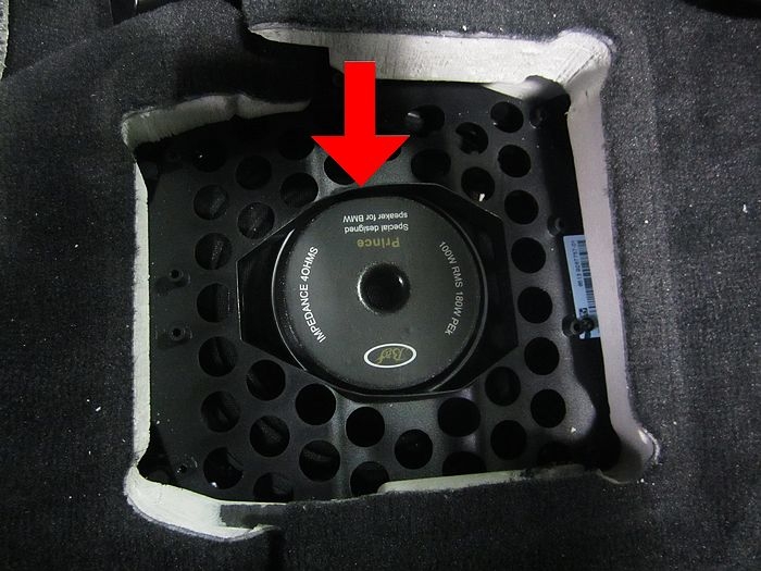 寶馬X3無損安裝英國Baf寶馬專車專用喇叭