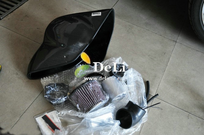 大連德利汽車改裝大眾R36(2箱）