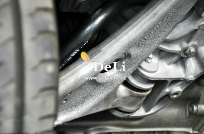 大連德利汽車改裝大眾R36(2箱）