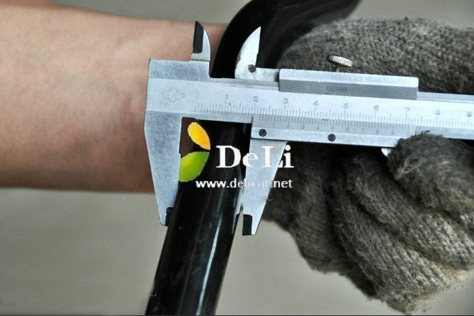 大連德利汽車改裝大眾R36(2箱）