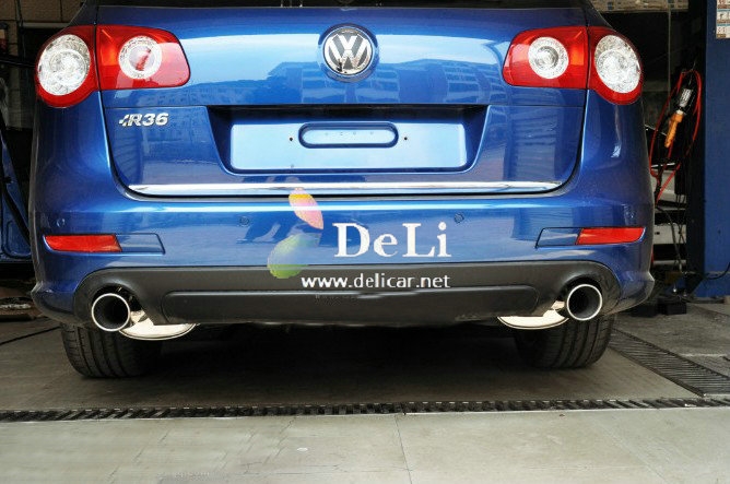 大連德利汽車改裝大眾R36(2箱）