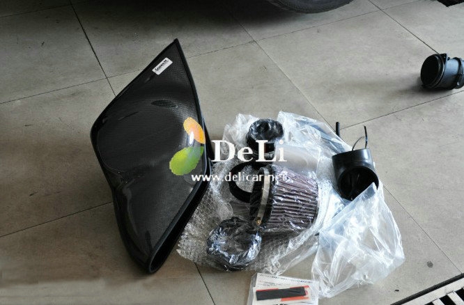 大連德利汽車改裝大眾R36(2箱）