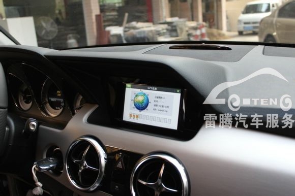 奔馳GLK300原車屏幕升級導(dǎo)航,深圳奔馳專業(yè)安裝倒車影像,原車屏幕升級改導(dǎo)航
