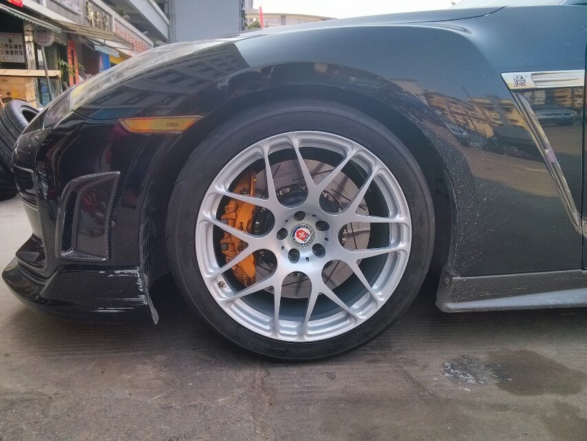 GTR、裝HRE、20寸