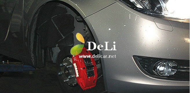 大連德利汽車改裝君威2.4換裝UPSOAR4P280-355MM剎車套裝