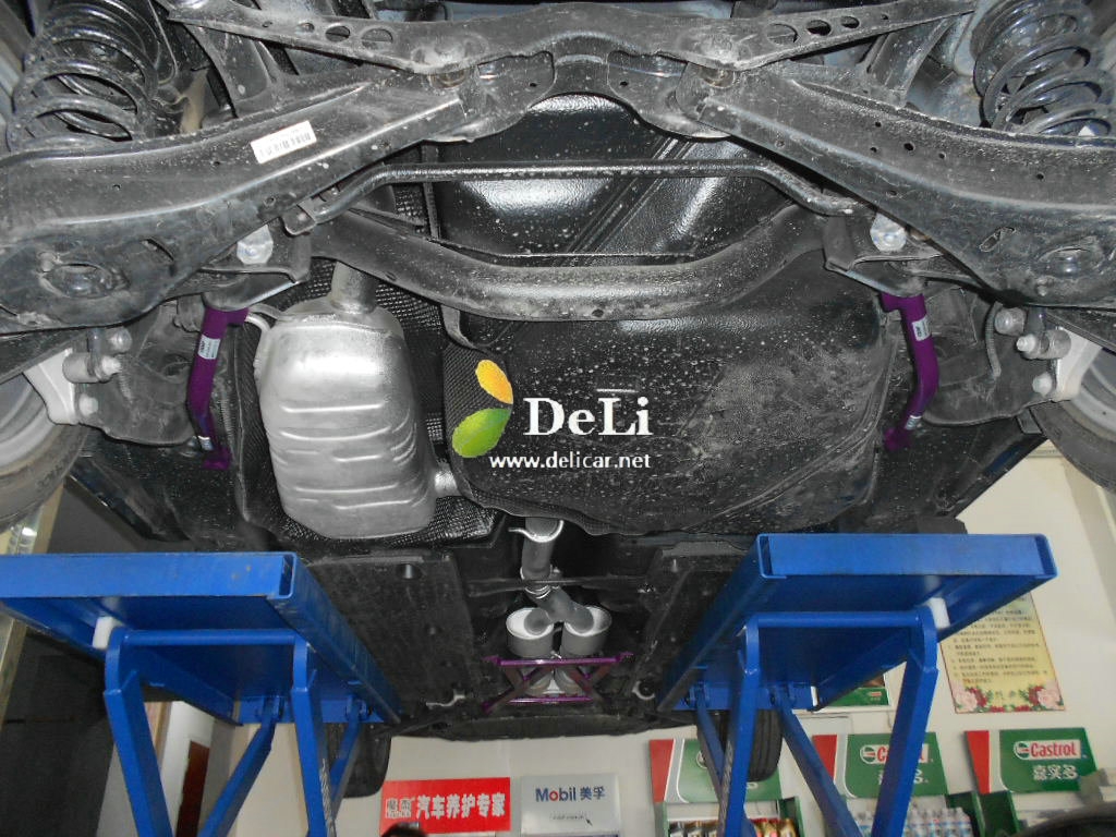 大連德利汽車改裝邁騰獅特拉桿平衡桿