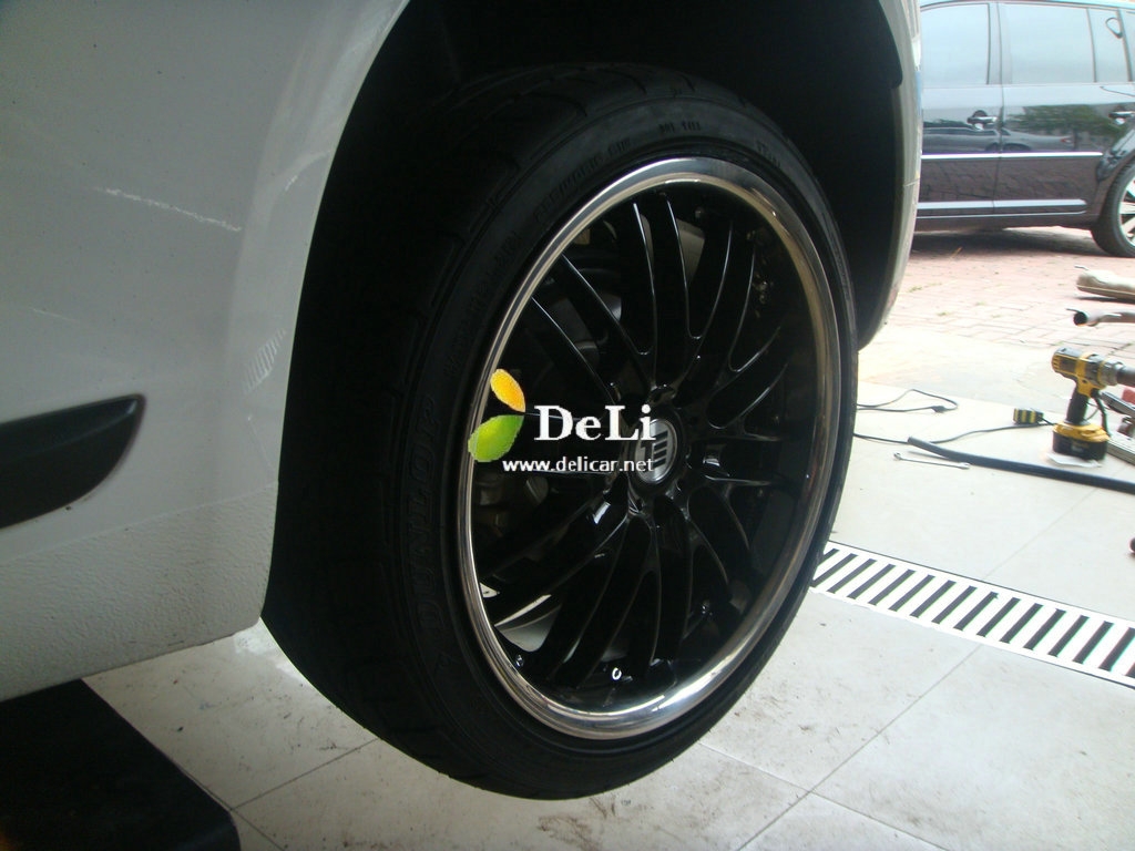 大連德利汽車改裝尚酷改裝B12避震 REMUS排氣