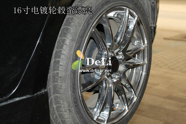 大連德利汽車改裝雨燕1.3改裝UPSOAR178小四剎車套裝作業(yè)圖