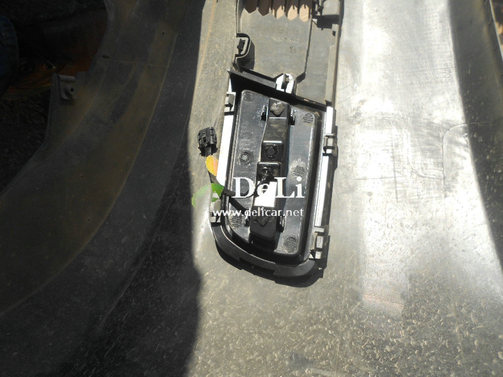 大連德利汽車改裝馬自達(dá)6改LED大燈總成LED霧燈，全車?yán)瓧U