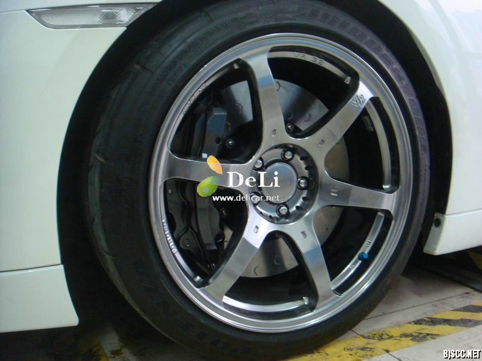 大連德利汽車改裝GTR35 Alcon剎車RAYS輪轂