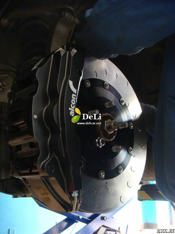 大連德利汽車改裝GTR35 Alcon剎車RAYS輪轂