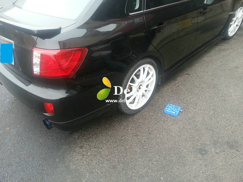 大連德利汽車改裝翼豹WRX改裝brembo剎車,STI外觀等