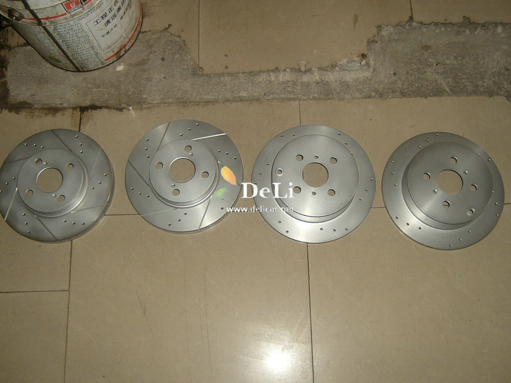 大連德利汽車改裝樂風（頂吧，剎車盤，輪轂）