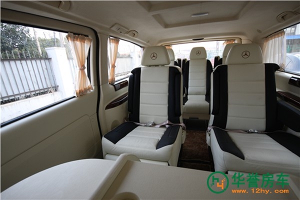 威霆內(nèi)飾改裝房車(chē) 兩款案例欣賞
