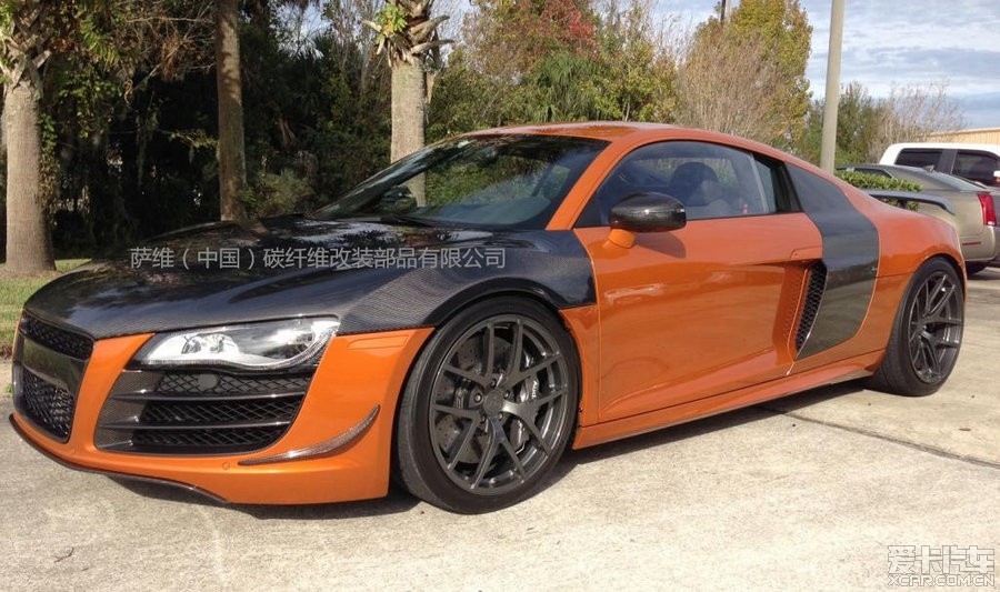 Audi R8 OEM 碳纖維機(jī)蓋