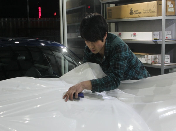 【車鎮(zhèn)改裝】奧迪TT全車身車貼改色