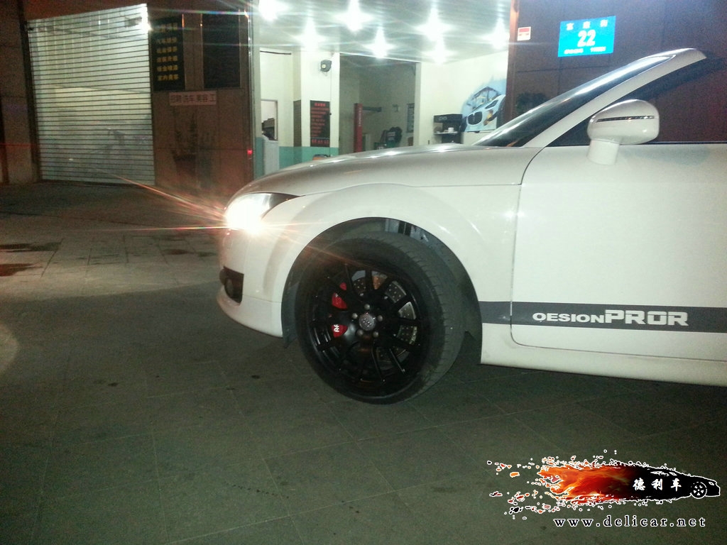 大連德利汽車改裝奧迪TT 改裝AP剎車 D2避震 RES前段排氣 點(diǎn)火增強(qiáng)等