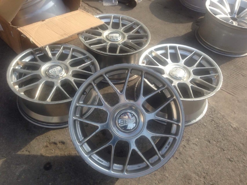 日本BBS，鍛造RC317、重量8·4KG 超輕、18寸