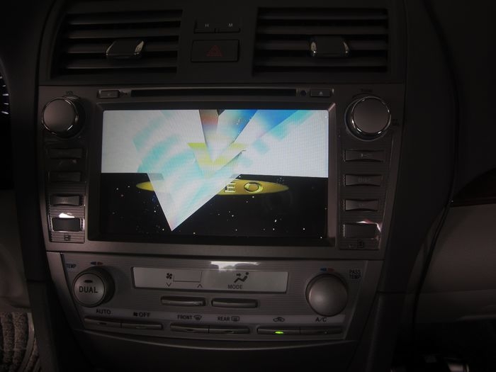 凯美瑞改装华阳专车专用DVD导航+高清倒车后视摄像头