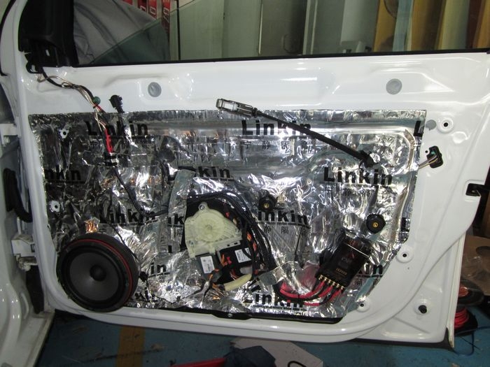 夏日勁爆改裝，高爾夫驚艷出街