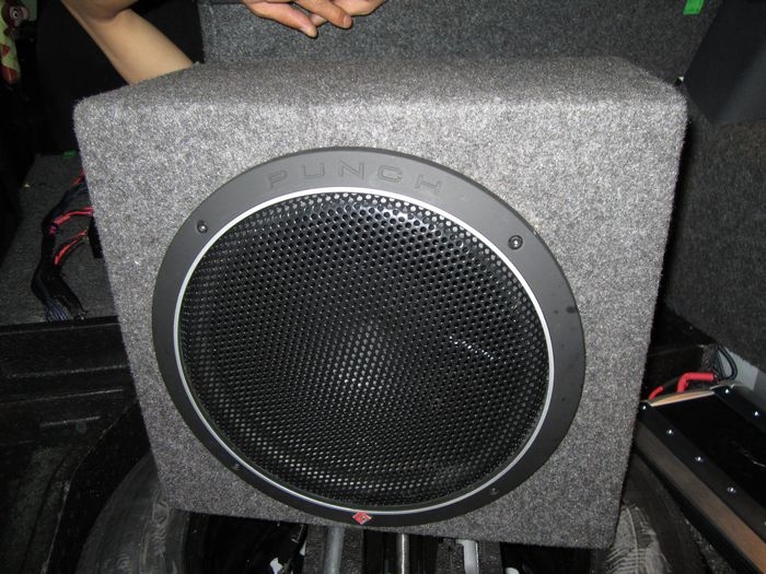 夏日勁爆改裝，高爾夫驚艷出街