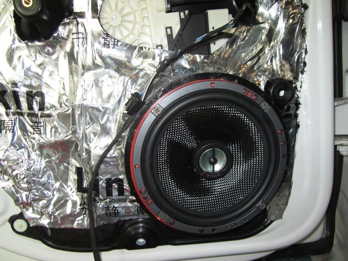 夏日勁爆改裝，高爾夫驚艷出街