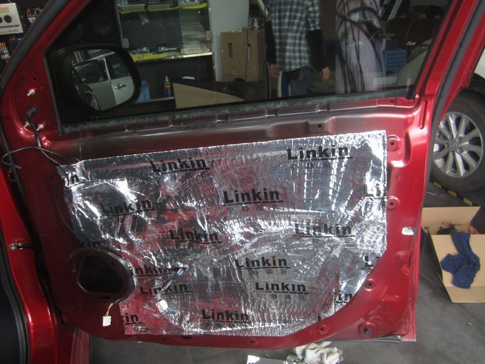 音樂根本停不下來  看三菱勁炫音響改裝