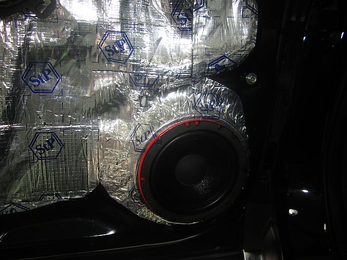 CRV全車俄羅斯STP隔音，出入盡顯軍工品質(zhì)