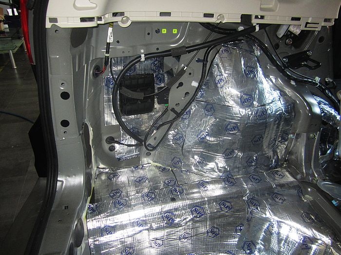 CRV全車俄羅斯STP隔音，出入盡顯軍工品質(zhì)