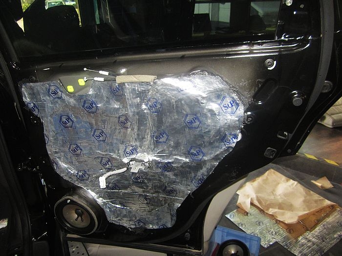 CRV全車俄羅斯STP隔音，出入盡顯軍工品質(zhì)