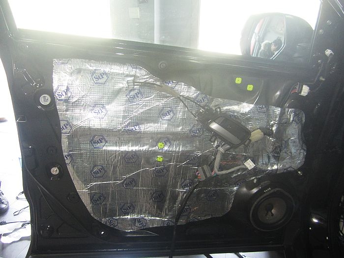 CRV全車俄羅斯STP隔音，出入盡顯軍工品質(zhì)