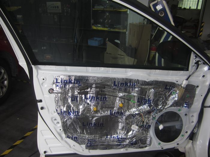 【好聲音分享】凱美瑞精彩音響改裝+全車(chē)隔音