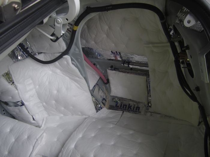 【好聲音分享】凱美瑞精彩音響改裝+全車(chē)隔音