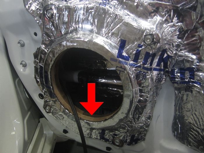 【好聲音分享】凱美瑞精彩音響改裝+全車(chē)隔音