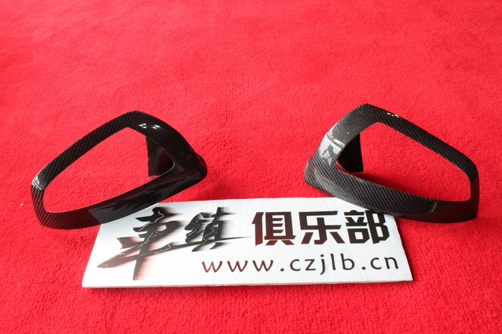 【車(chē)鎮(zhèn)改裝】奔馳C200改裝AMG前后包圍 輪轂 排氣