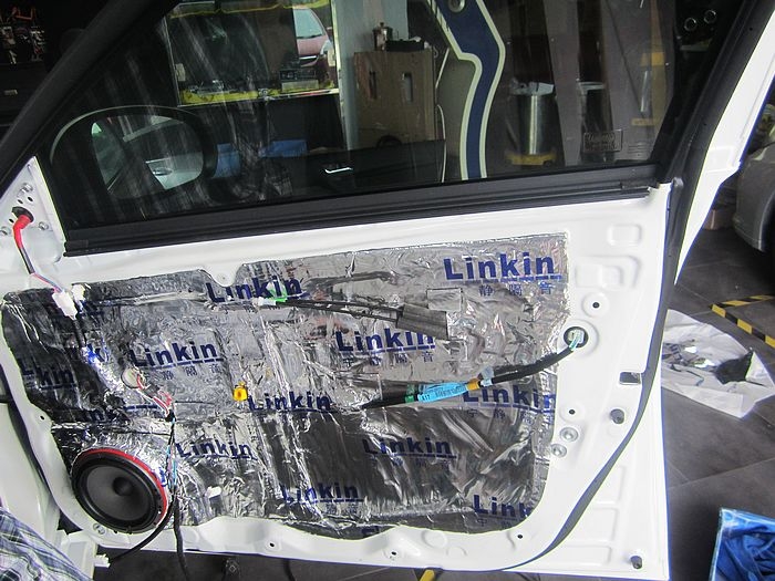 佛山音響改裝  途歌汽車影音：爆款音響，銳志來體驗(yàn)